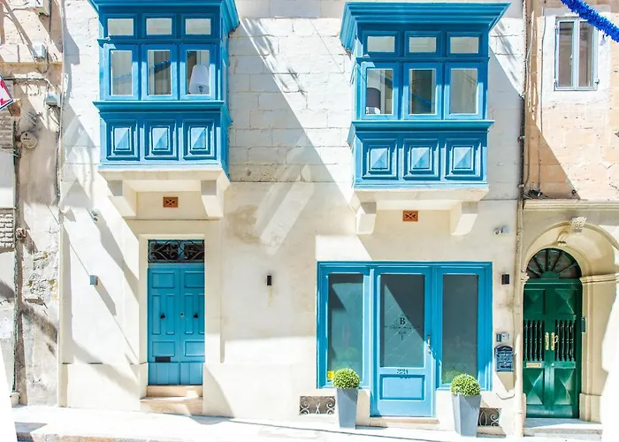 Backstage Boutique Music Themed Townhouse