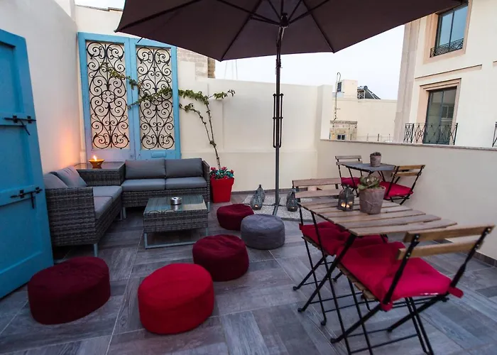 Backstage Boutique Music Themed Townhouse