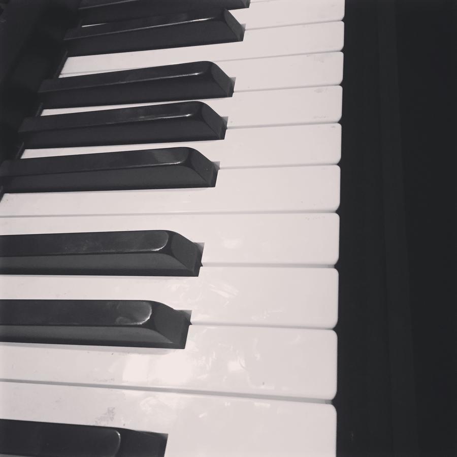 Backstage Boutique Music Themed Townhouse * Sliema