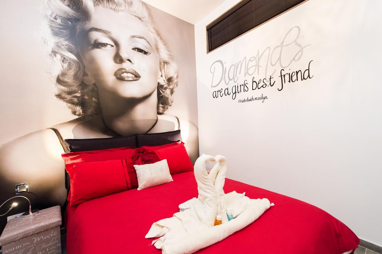 Backstage Boutique Music Themed Townhouse * Sliema